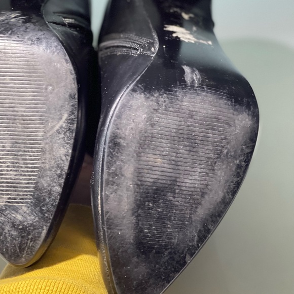 Gianni Collection- USED- size 8- black and gold - Picture 9 of 11